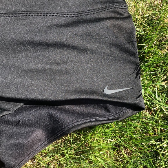 NIKE black Booty shorts ~ large - Picture 5 of 9